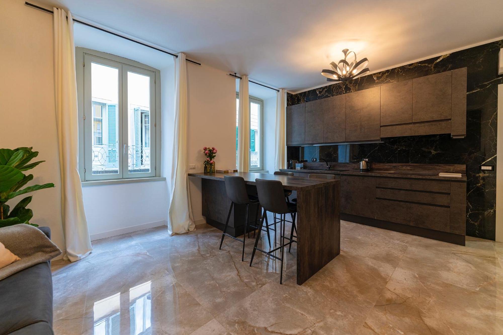 Magic Place Bergamo! Classy Apartment In The Heart Of The City Exterior photo